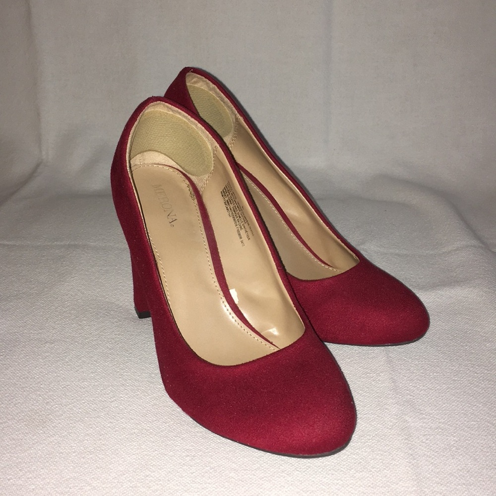 Red Merona Pumps